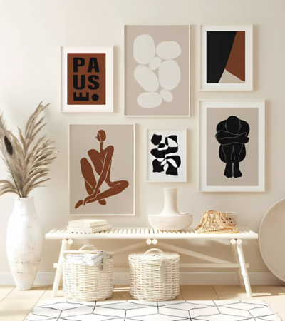 مجموعة من الاطارات باحجام مختلفه