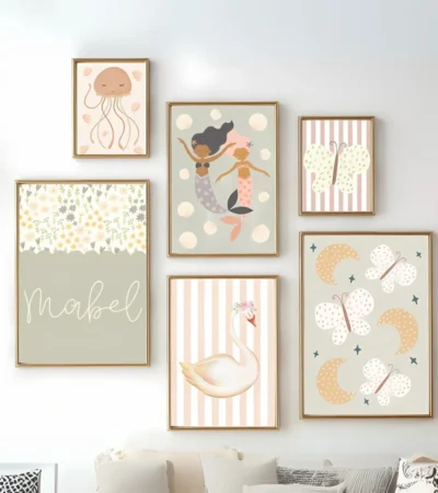 مجموعة من الاطارات تصميمات اطفال باحجام مختلفه