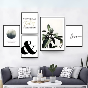 مجموعة من الاطارات باحجام مختلفه