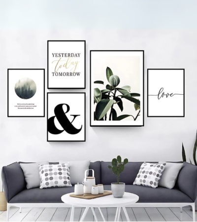 مجموعة من الاطارات باحجام مختلفه